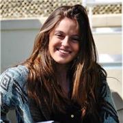 Soy docente en educación primaria basada en proyectos. Doy clases particulares pa niños entre 6 y 12 años es decir niños de primaria. También doy clases a niños de la eso y bachillerato